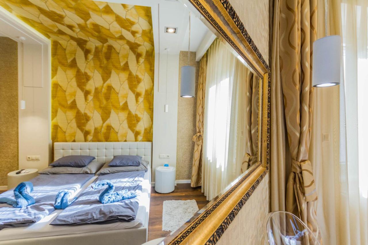 Chain Bridge Studio Apartment Budapest Esterno foto