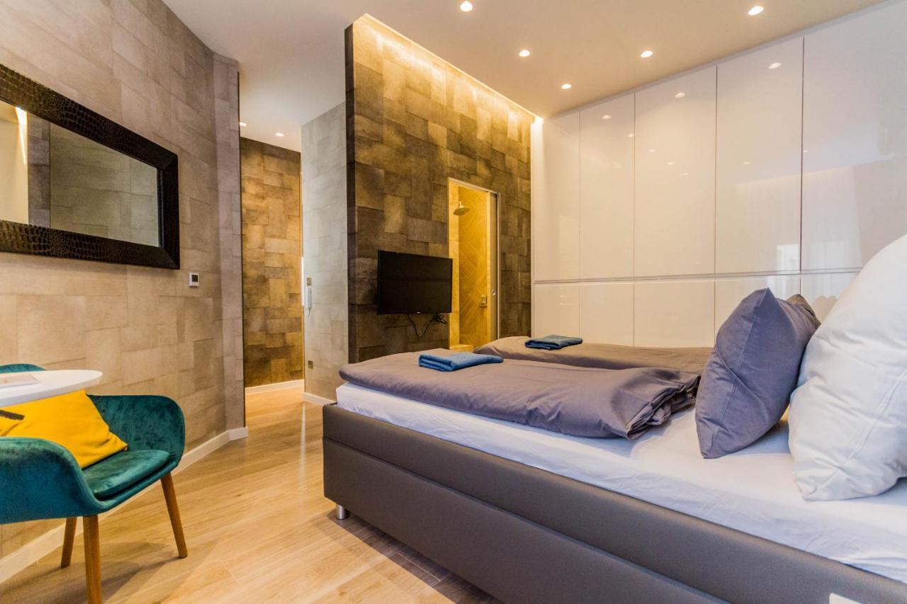 Chain Bridge Studio Apartment Budapest Esterno foto
