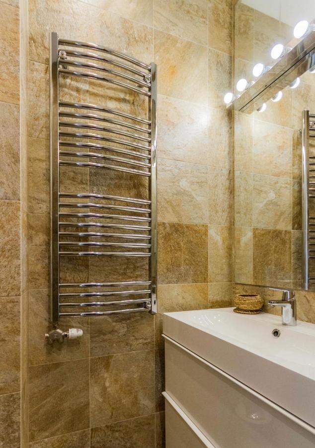 Chain Bridge Studio Apartment Budapest Esterno foto