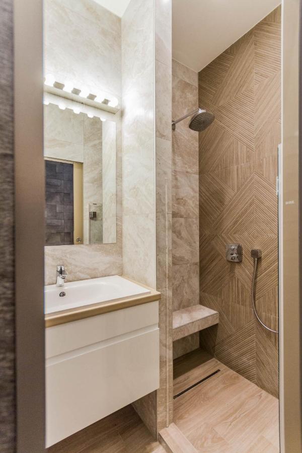 Chain Bridge Studio Apartment Budapest Esterno foto