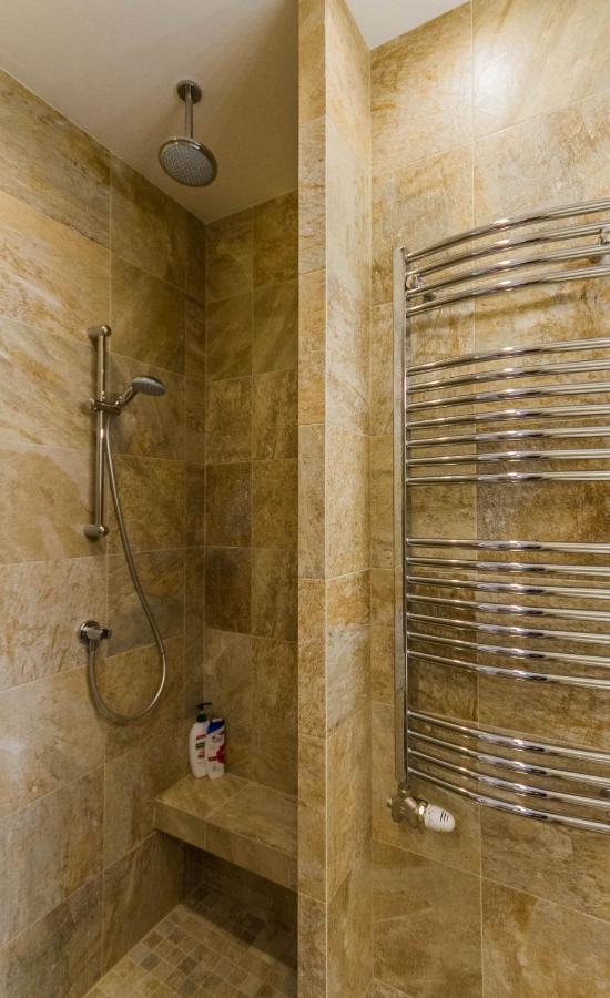 Chain Bridge Studio Apartment Budapest Esterno foto