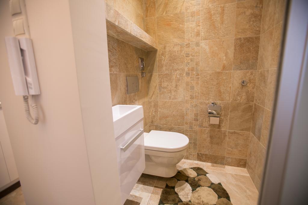Chain Bridge Studio Apartment Budapest Esterno foto